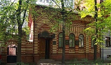 Входная группа Музей Баки Урманче. Казань (Вахитовский район),  Щапова,  20, корпус  1
